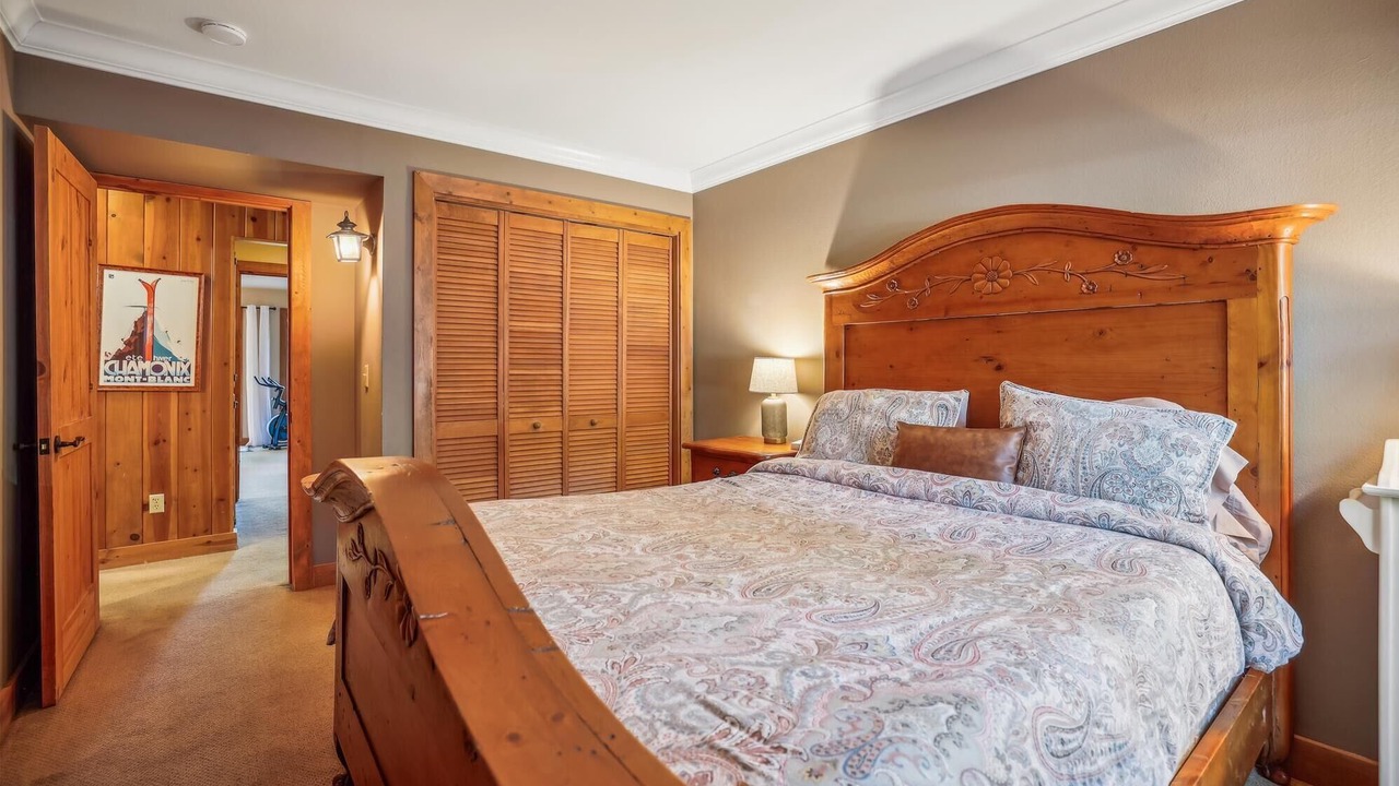 Photo of Bedroom in Tahoe City