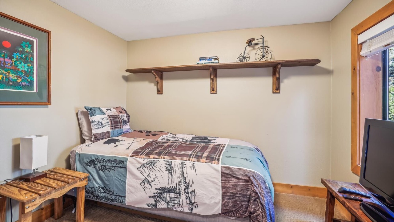 Photo of Bedroom in Tahoe City
