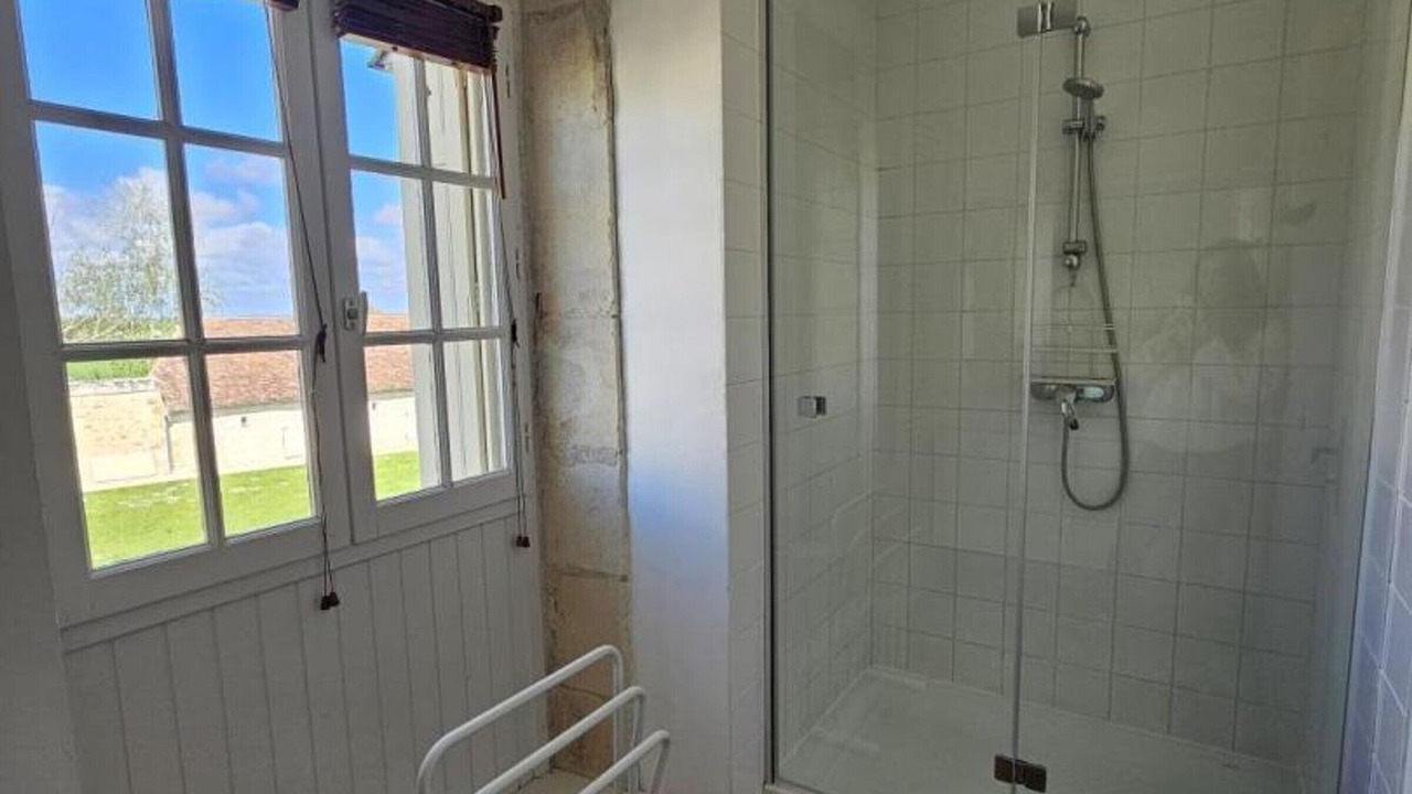 Photo of Bathroom in Parcay-sur-Vienne