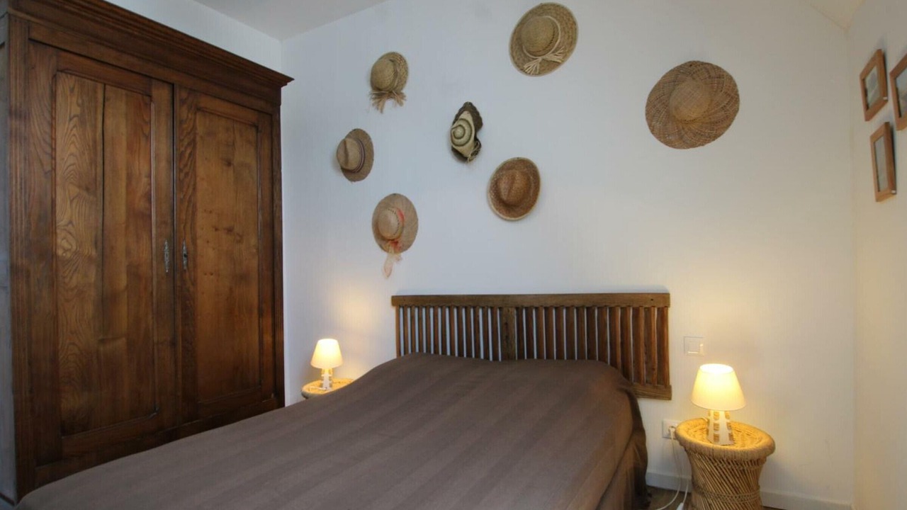 Photo of Bedroom in Montmartin-en-Graignes