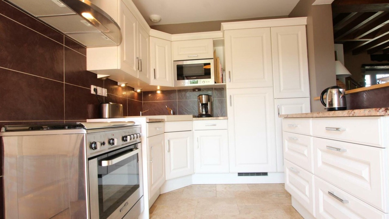 Photo of Kitchen in Montmartin-en-Graignes