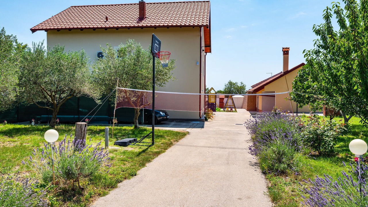 Photo of Outdoor in Suhovare