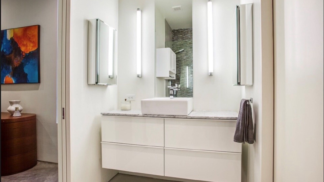 Photo of Bathroom in Old East Dallas