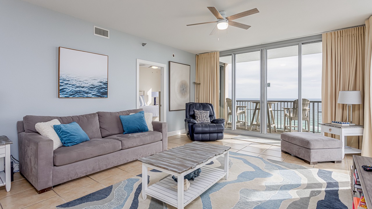 Photo of Livingroom in Pensacola Beach