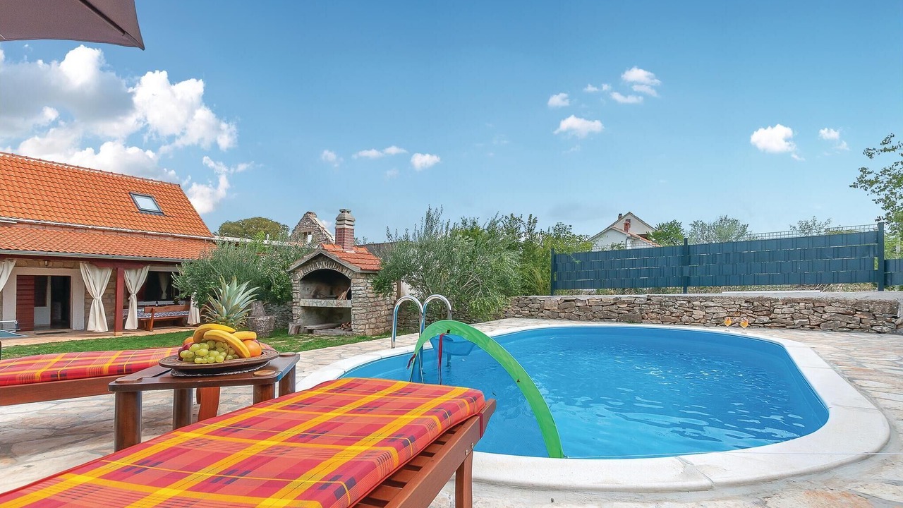 Photo of Outdoor in Puljane