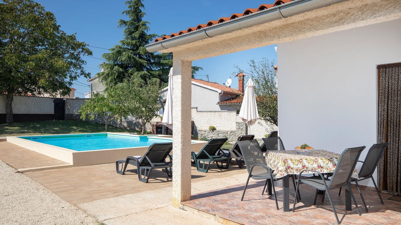 Photo of Outdoor in Divsici