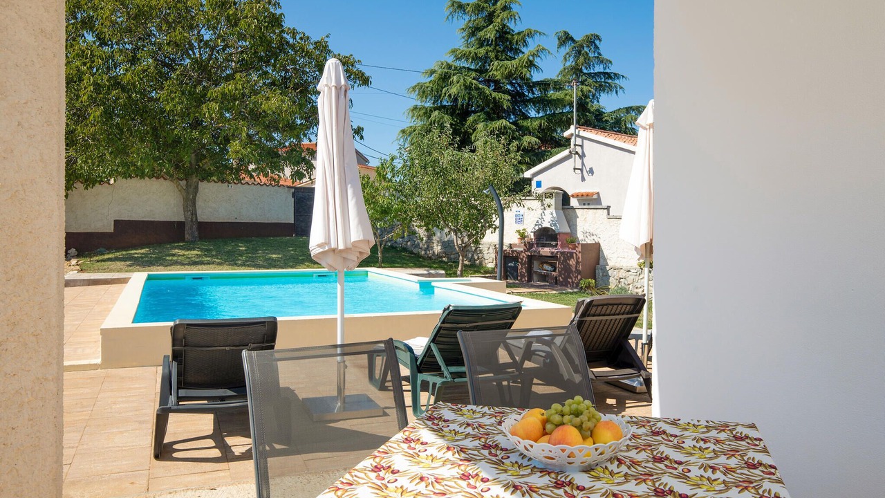 Photo of Outdoor in Divsici