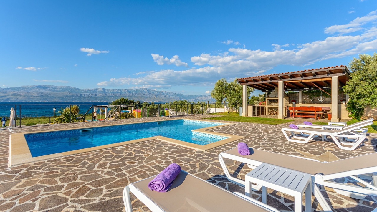 Photo of Outdoor in Supetar
