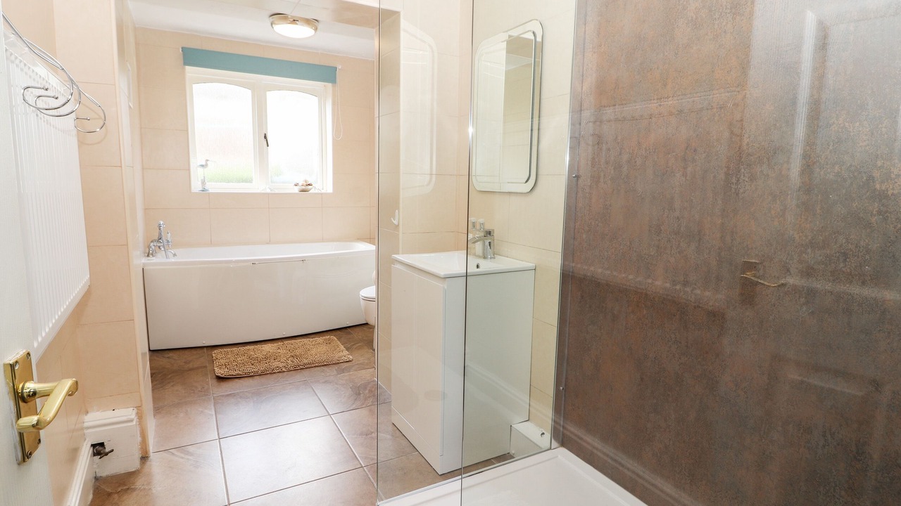 Photo of Bathroom in Dyserth