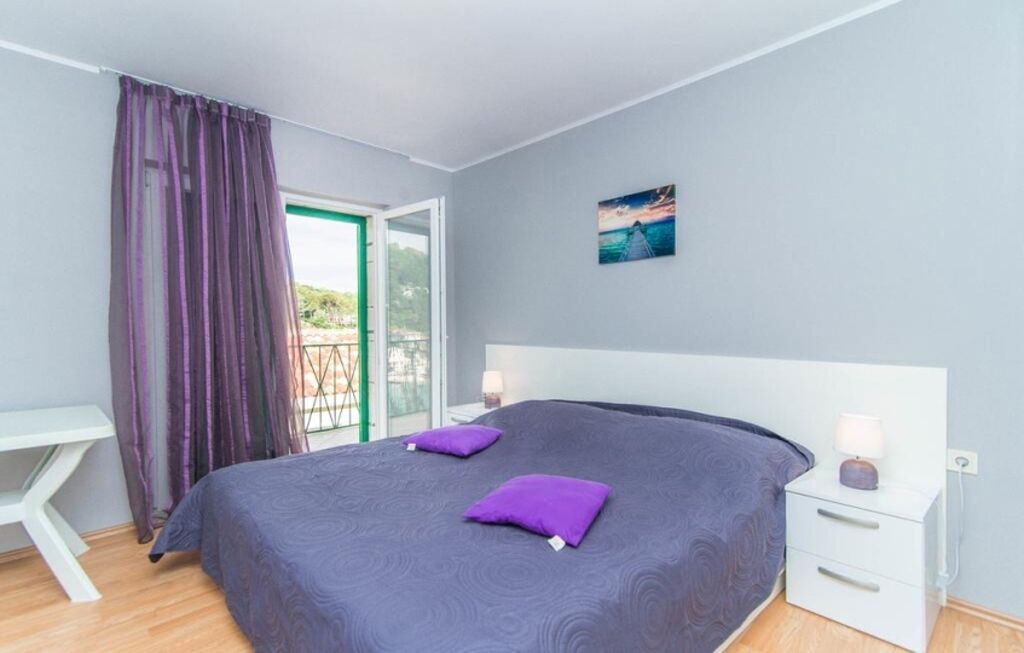 Photo of Bedroom in Povlja