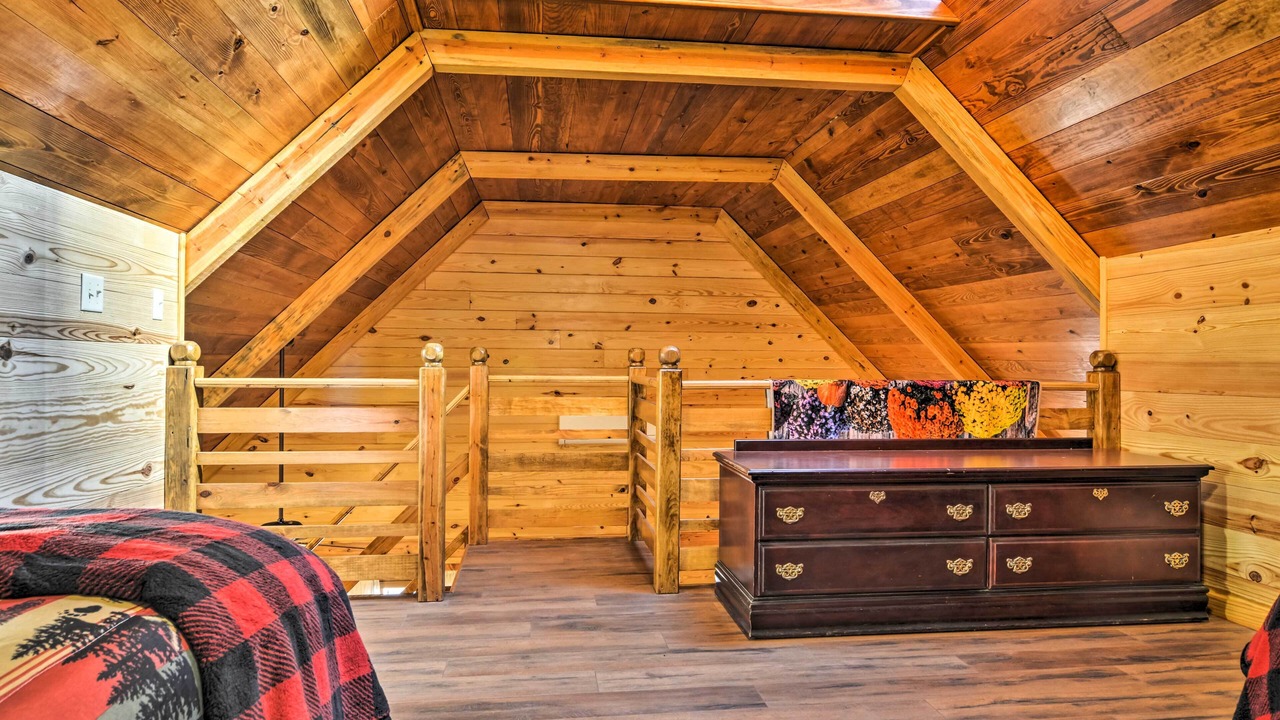 Photo of Bedroom in Hot Springs