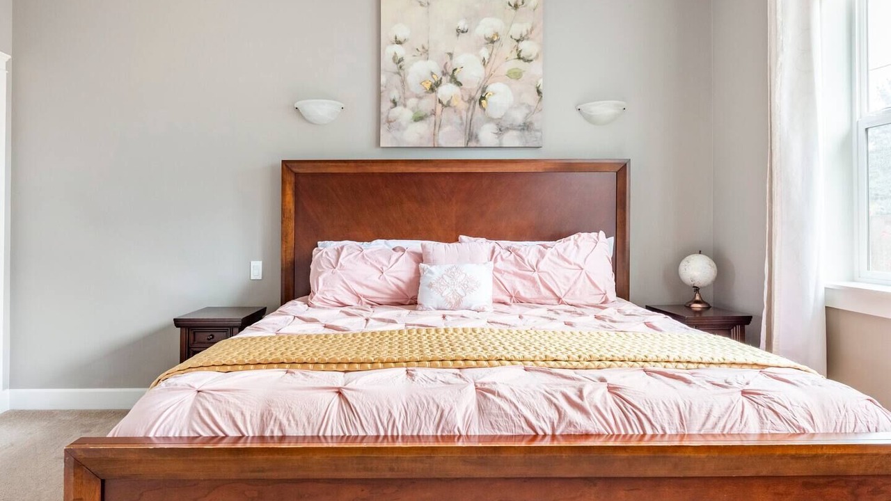 Photo of Bedroom in Hillsboro