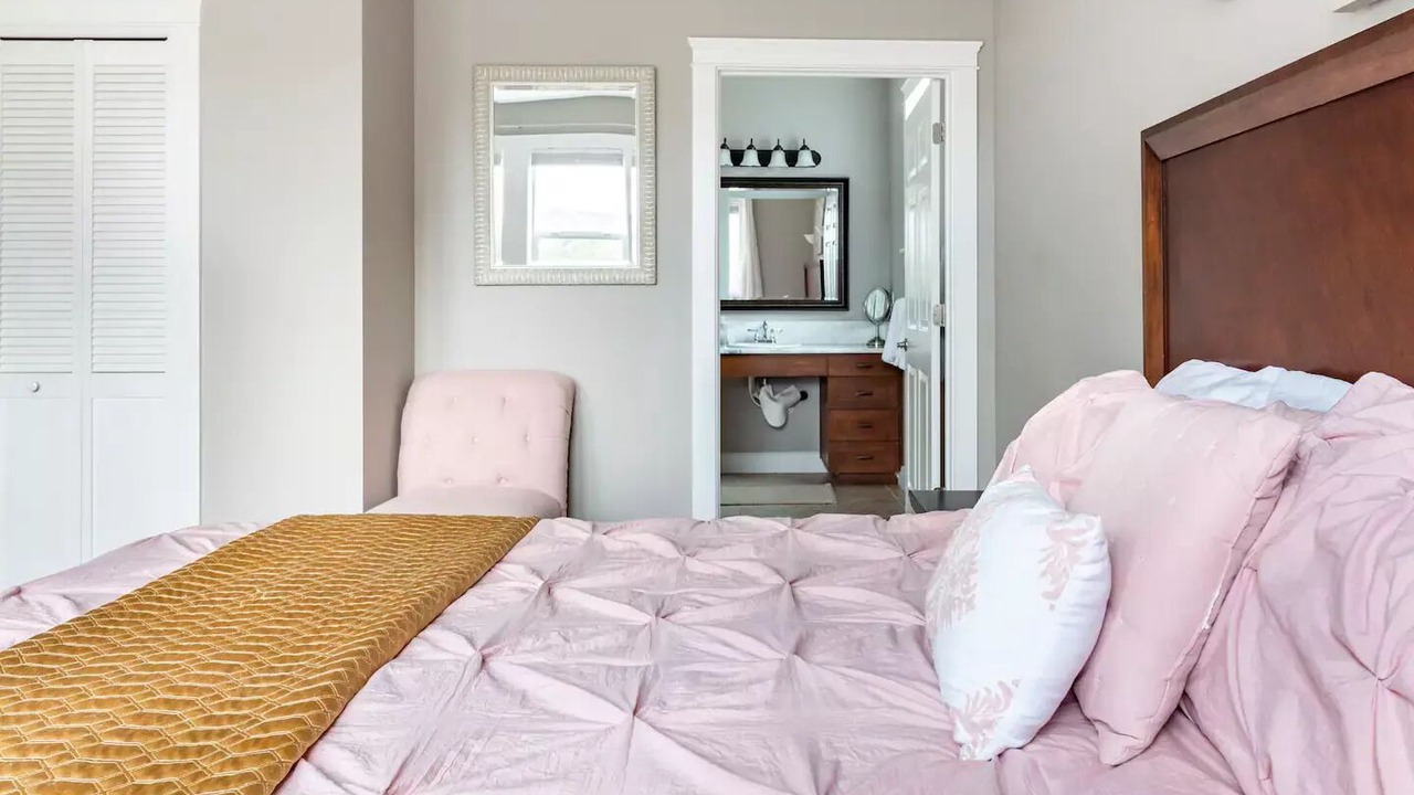 Photo of Bedroom in Hillsboro