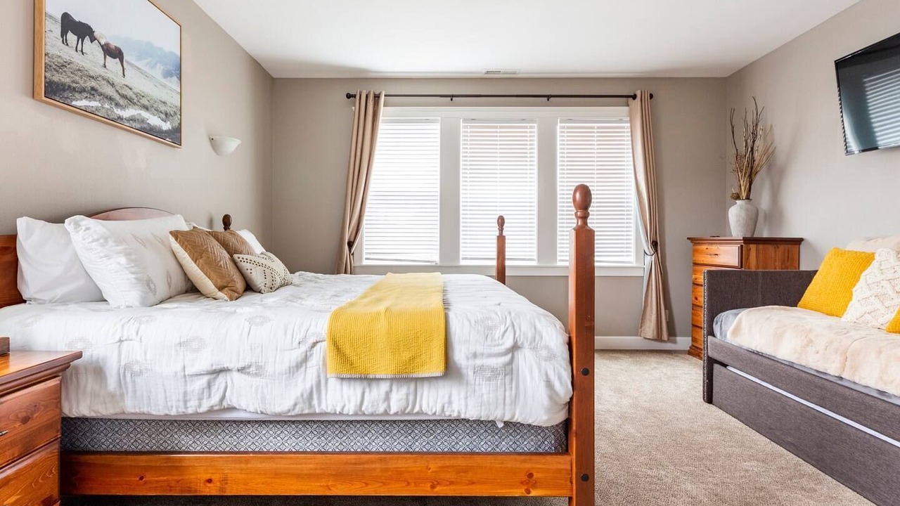 Photo of Bedroom in Hillsboro