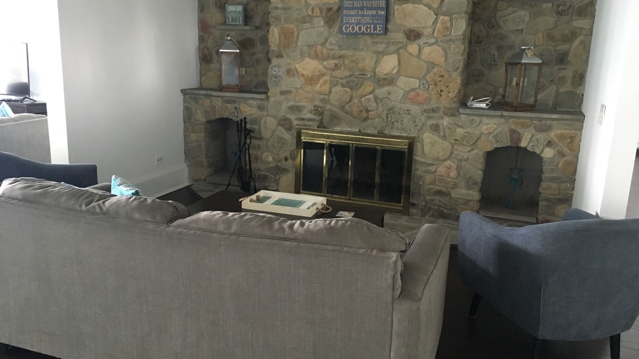 Photo of Livingroom in Mayville