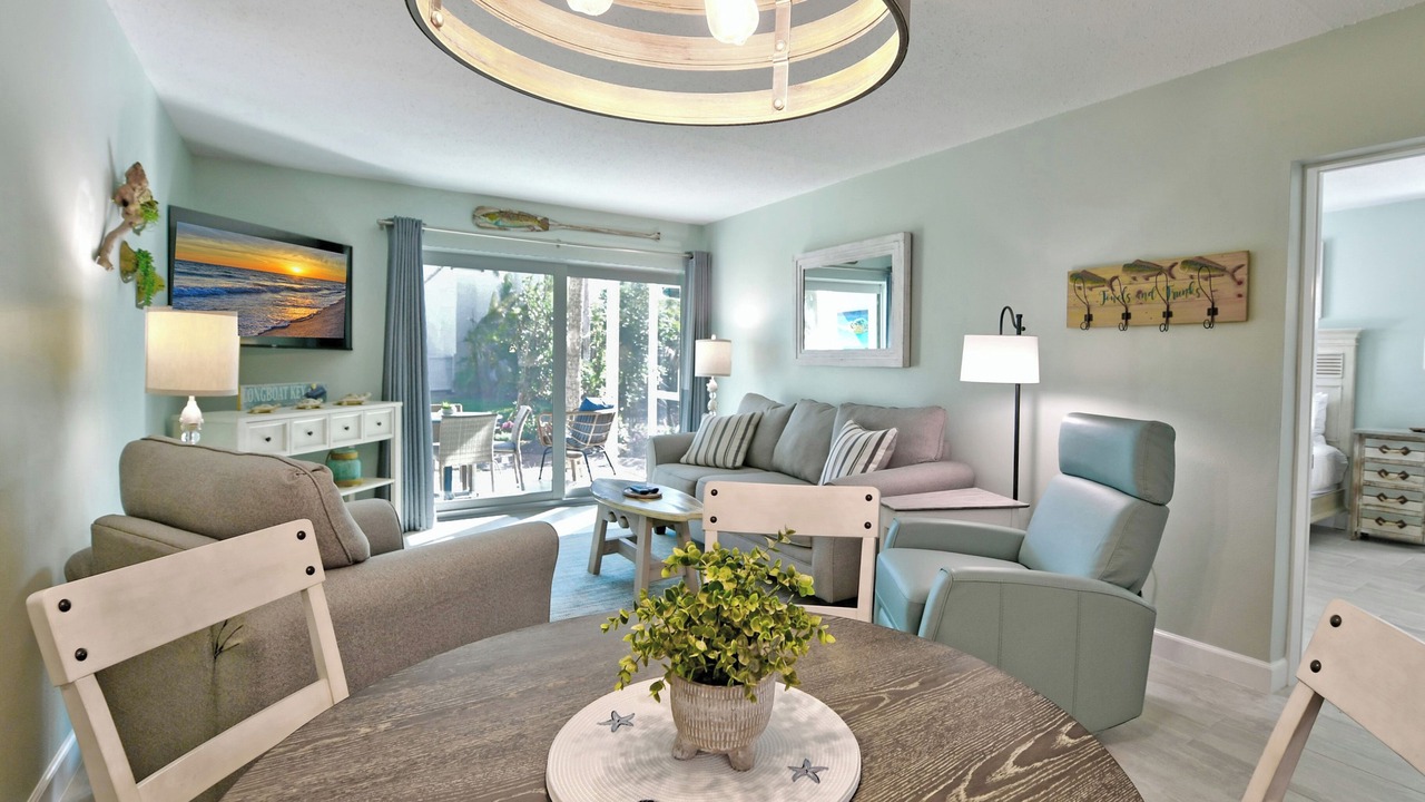 Photo of Livingroom in Whitney Beach