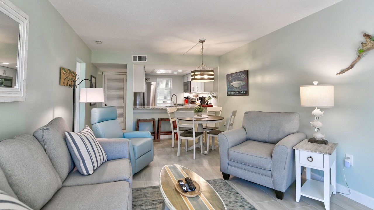 Photo of Livingroom in Whitney Beach