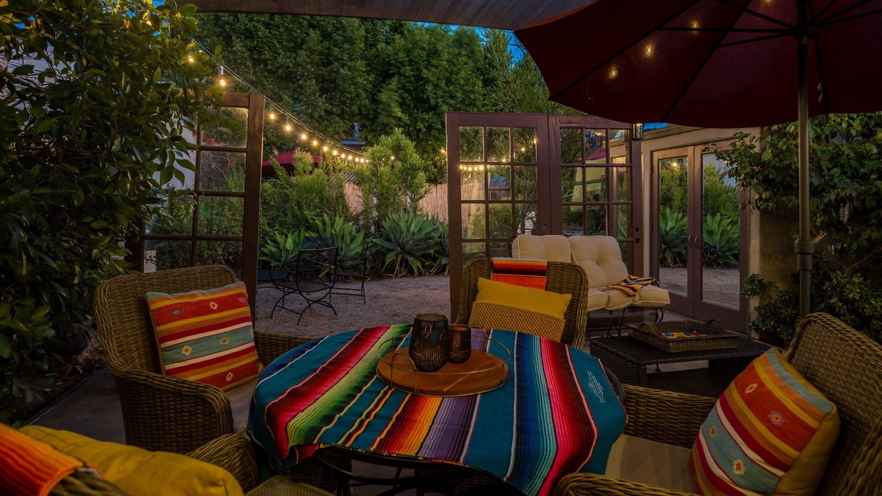 Photo of Outdoor in Altadena