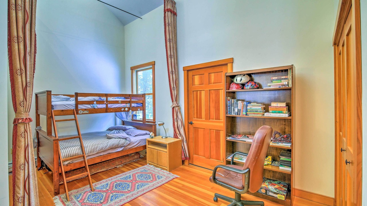 Photo of Others in Shelburne