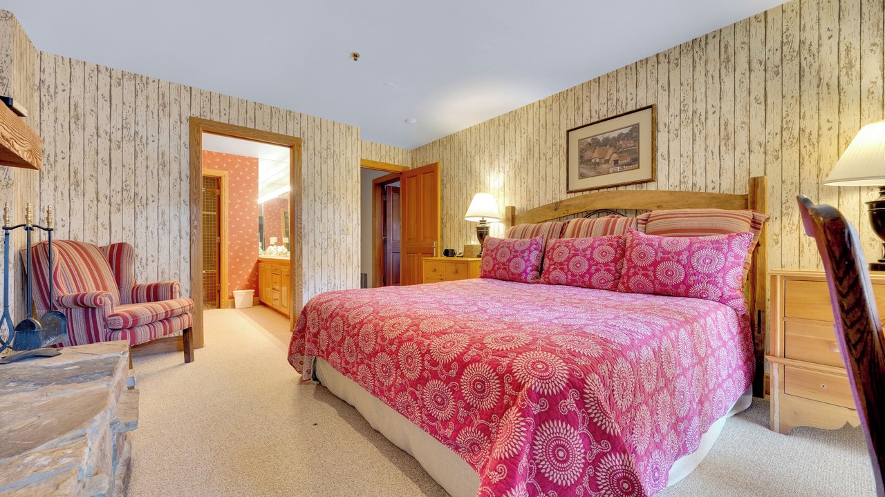 Photo of Bedroom in Deer Valley