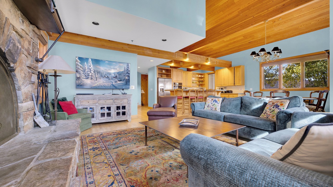 Photo of Livingroom in Deer Valley