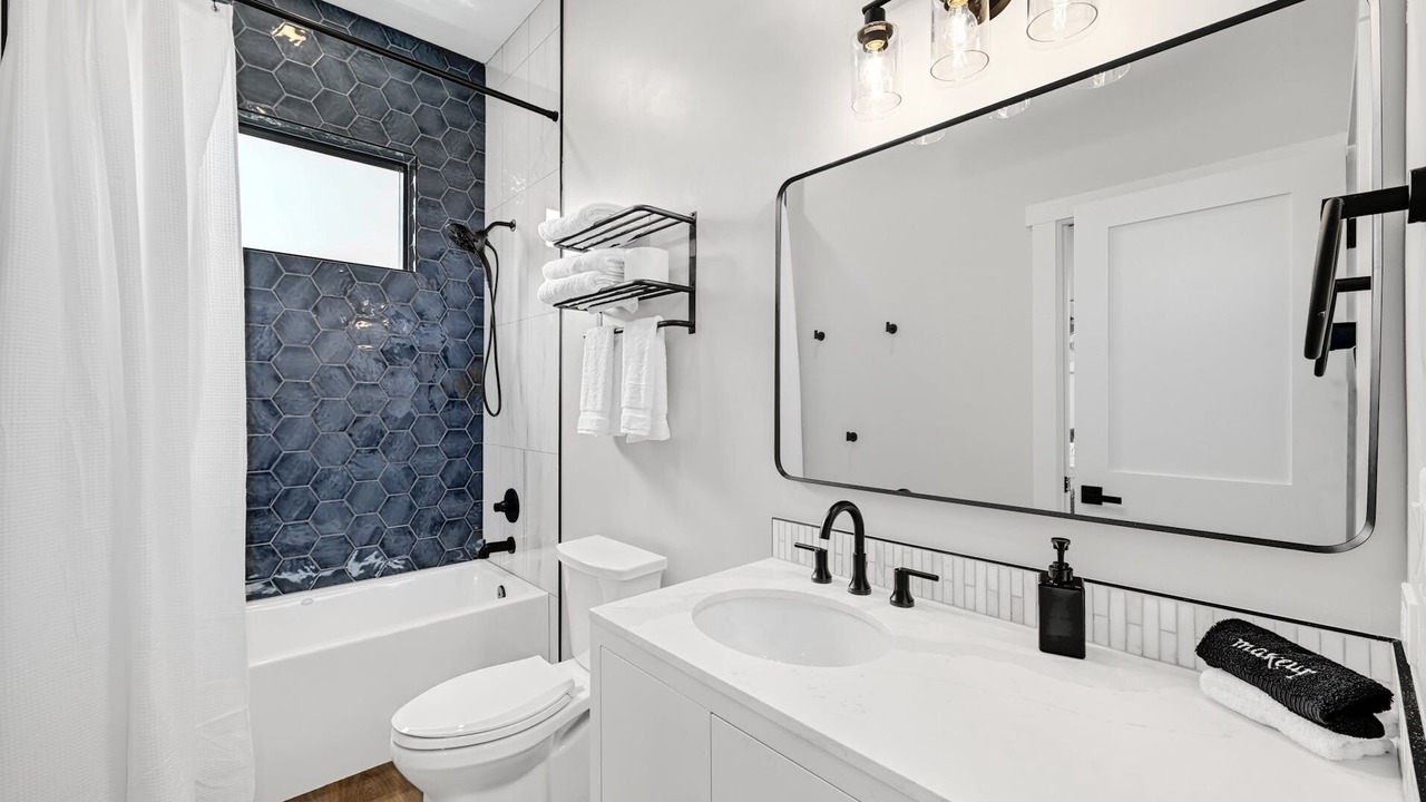 Photo of Bathroom in Sunrise Beach Village