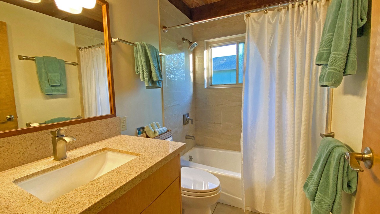 Photo of Others in Kawela Bay