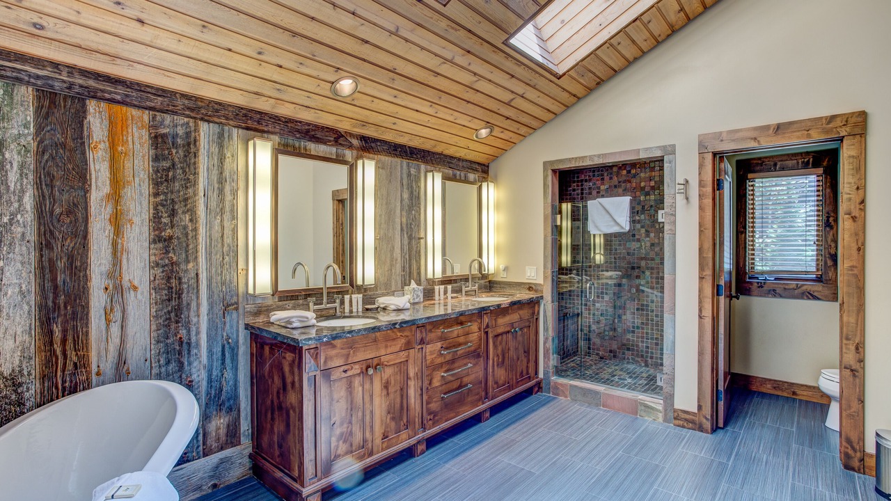 Photo of Bathroom in Deer Valley