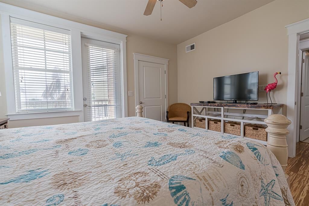 Photo of Bedroom in Red Fish Cove