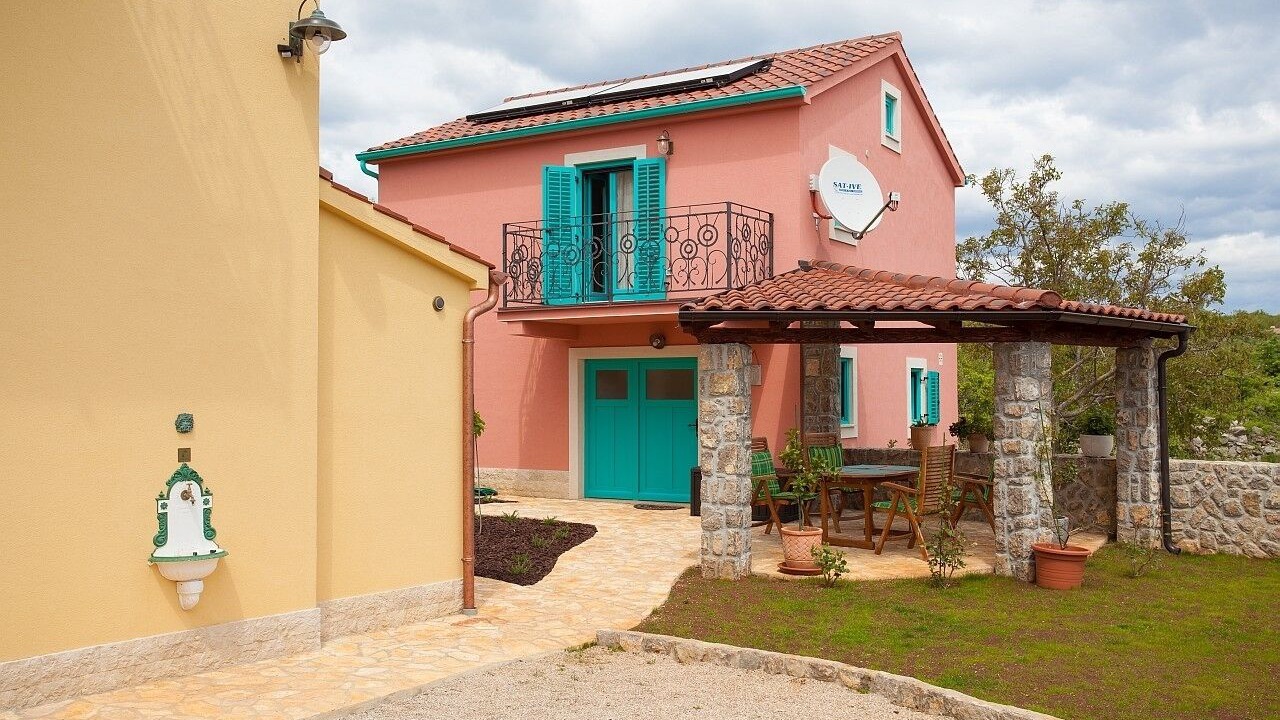 Photo of Outdoor in Kornic