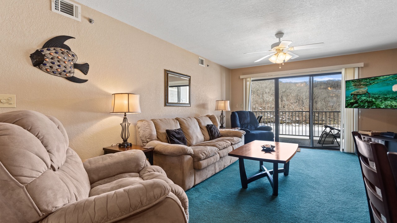 Photo of Livingroom in Osage Beach