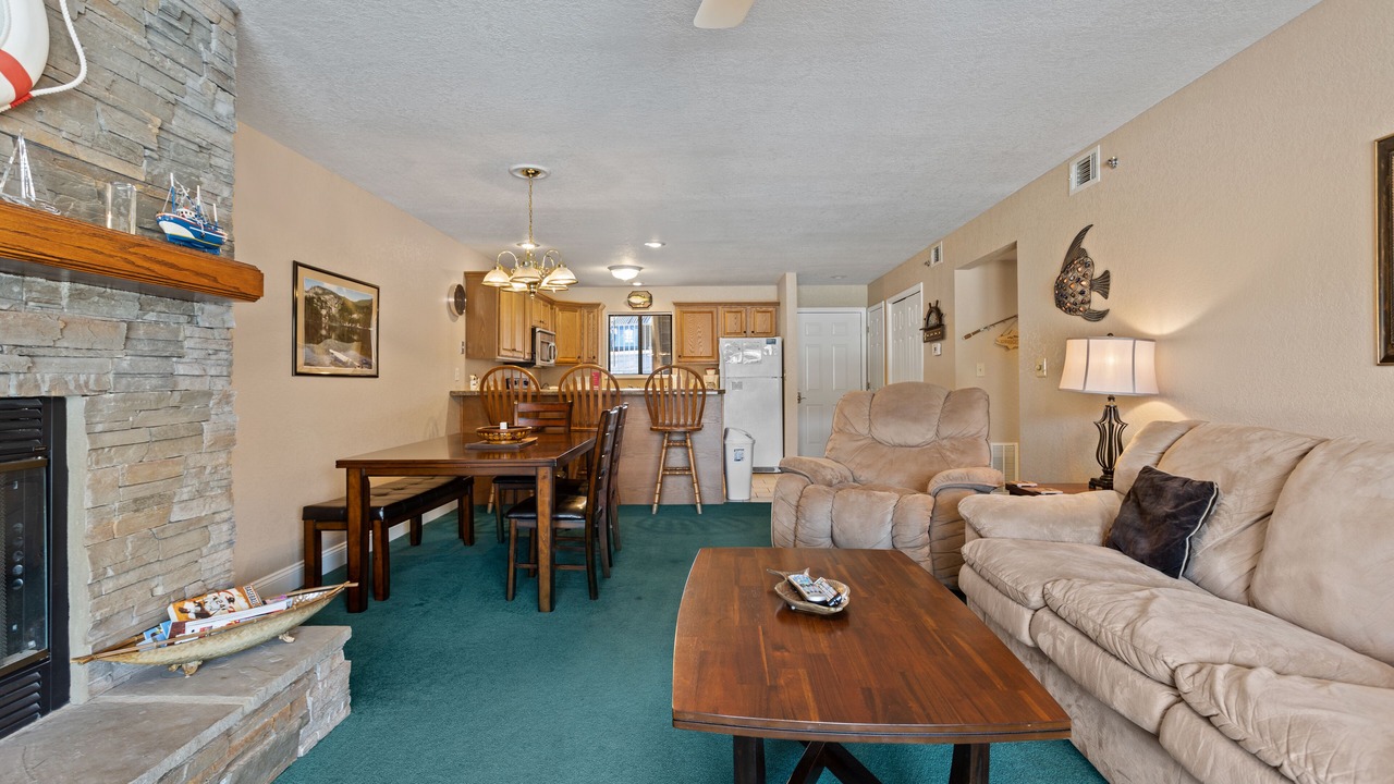 Photo of Livingroom in Osage Beach