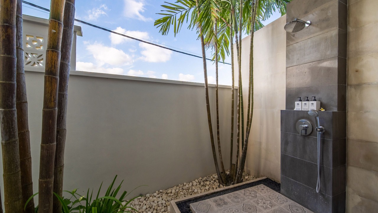 Photo of Outdoor in Batu Bolong