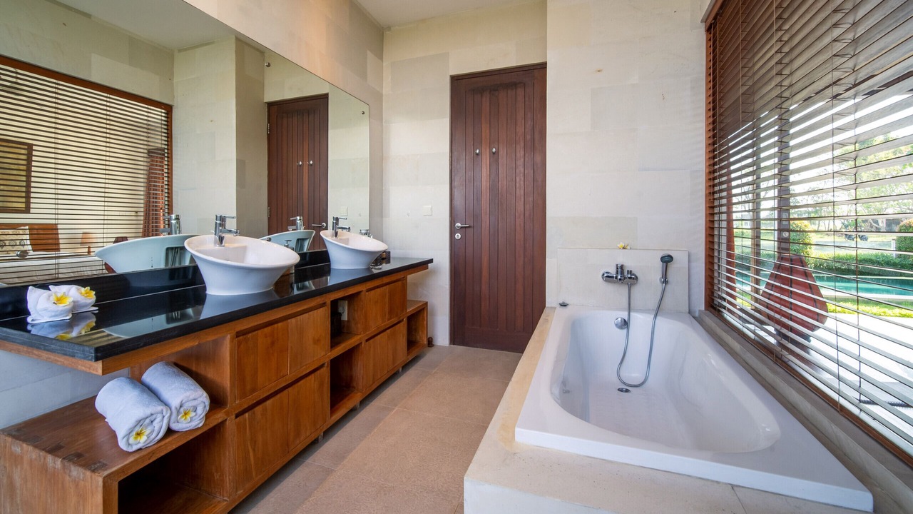 Photo of Bathroom in Batu Bolong