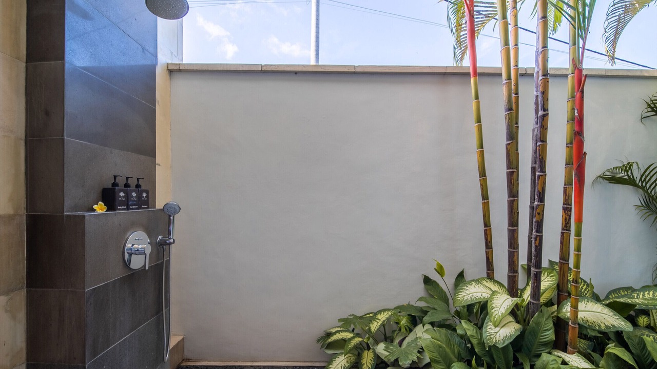 Photo of Outdoor in Batu Bolong