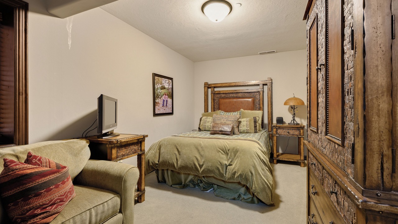 Photo of Bedroom in Deer Valley