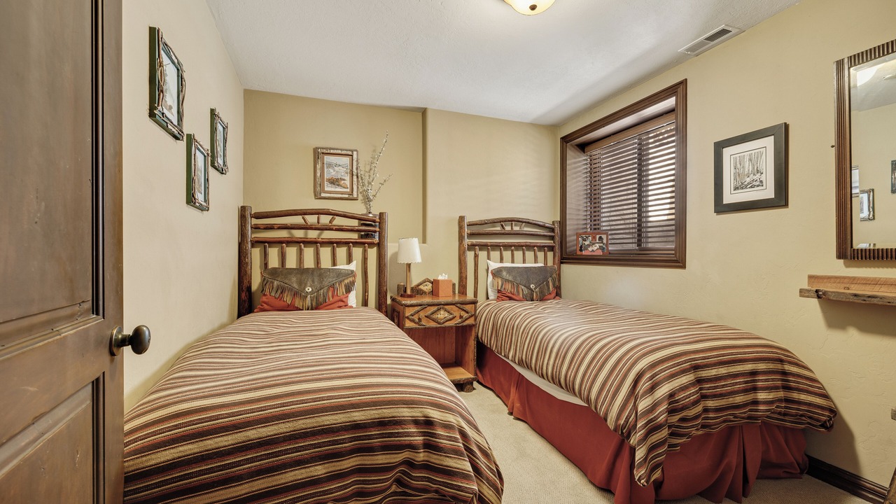 Photo of Bedroom in Deer Valley