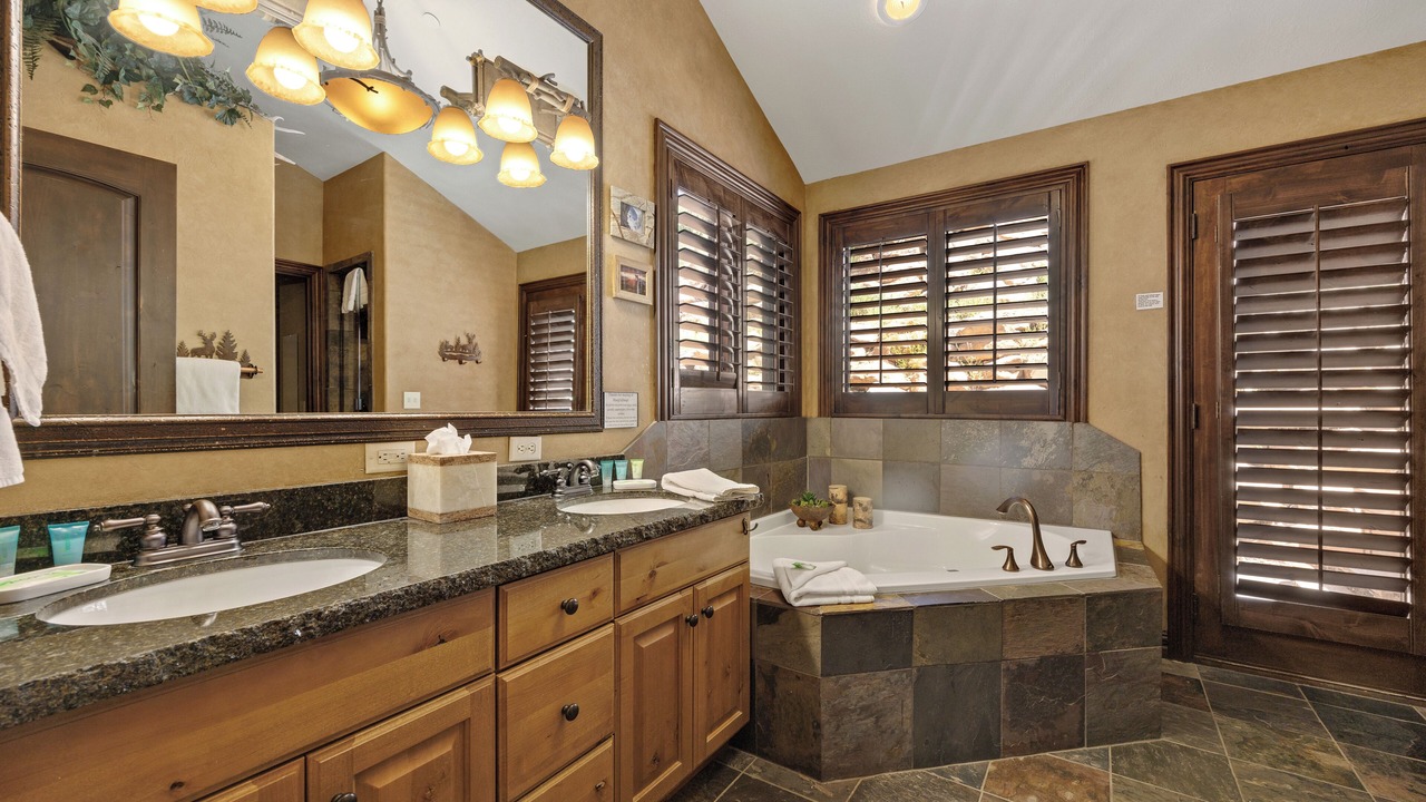 Photo of Bathroom in Deer Valley