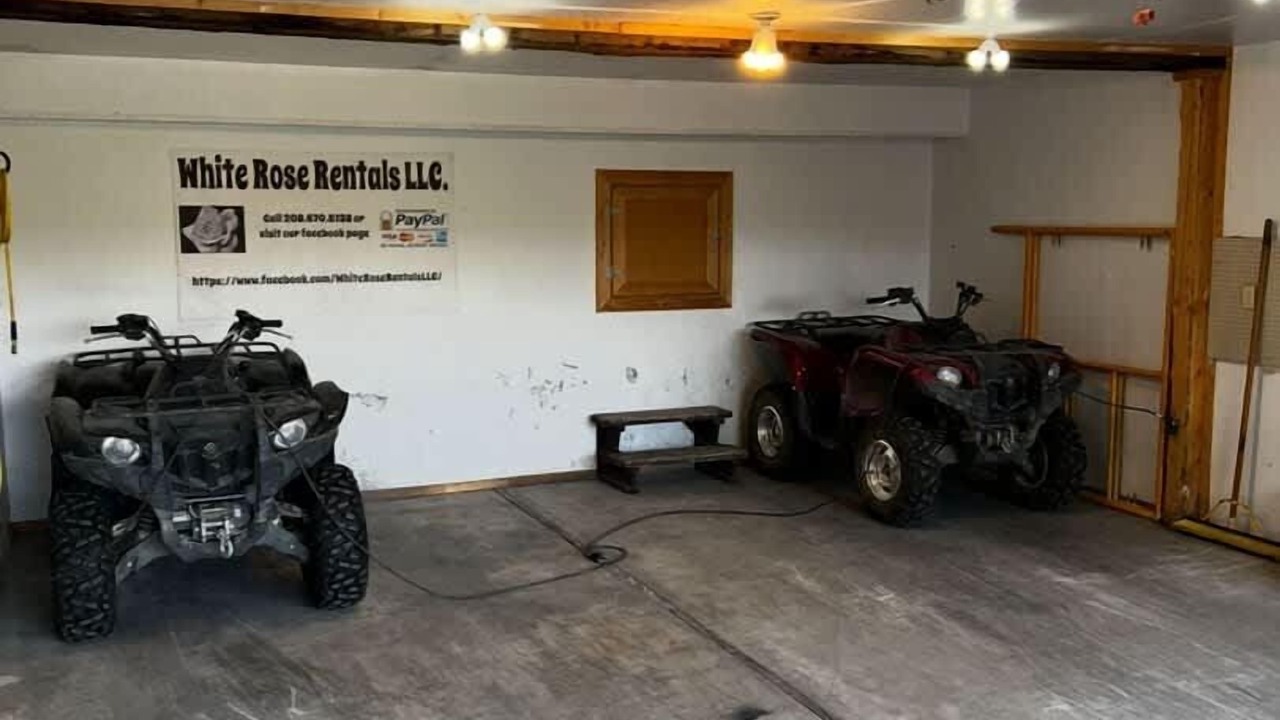 Photo of Others in Island Park