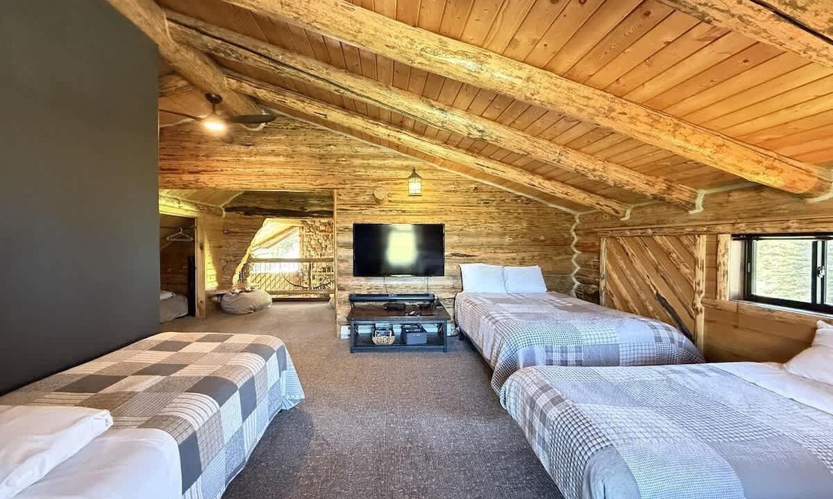 Photo of Others in Island Park