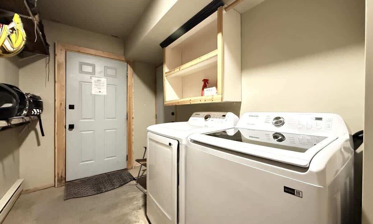 Photo of Others in Island Park