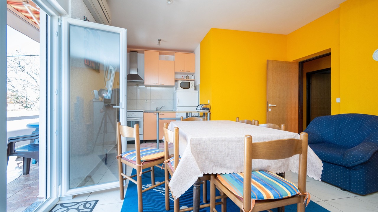 Photo of Livingroom in Petrcane