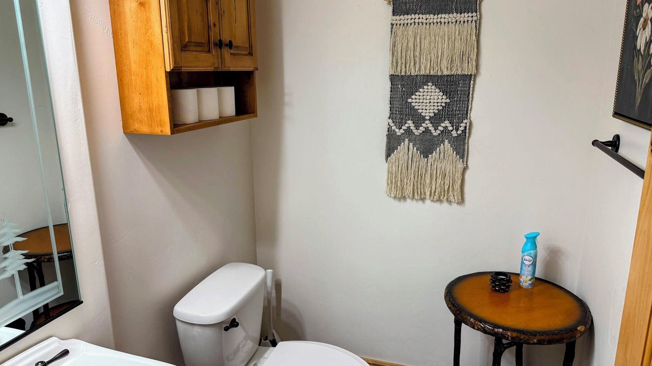 Photo of Bathroom in Eden