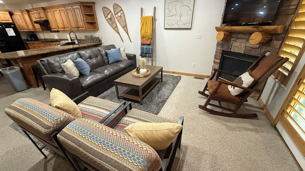 Photo of Livingroom in Eden
