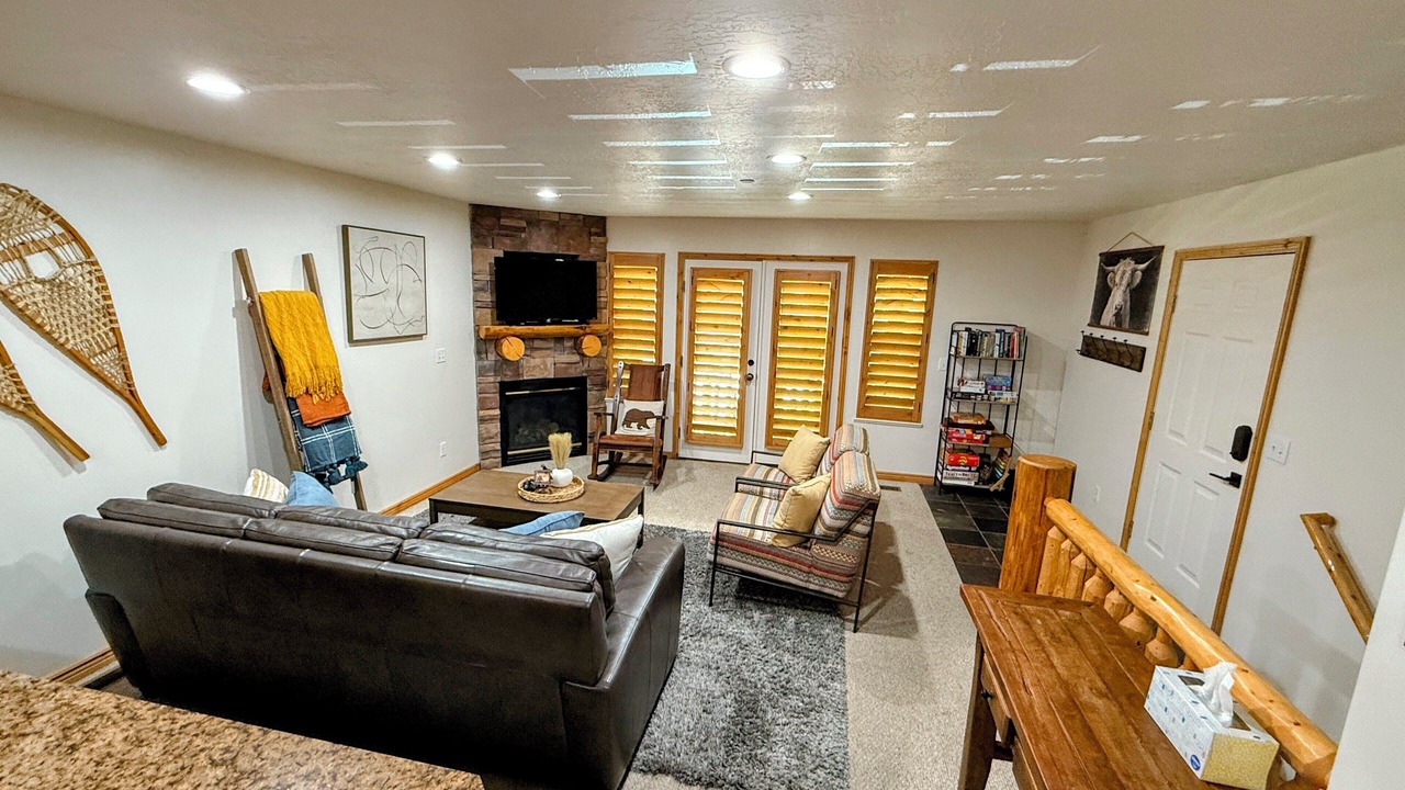 Photo of Livingroom in Eden