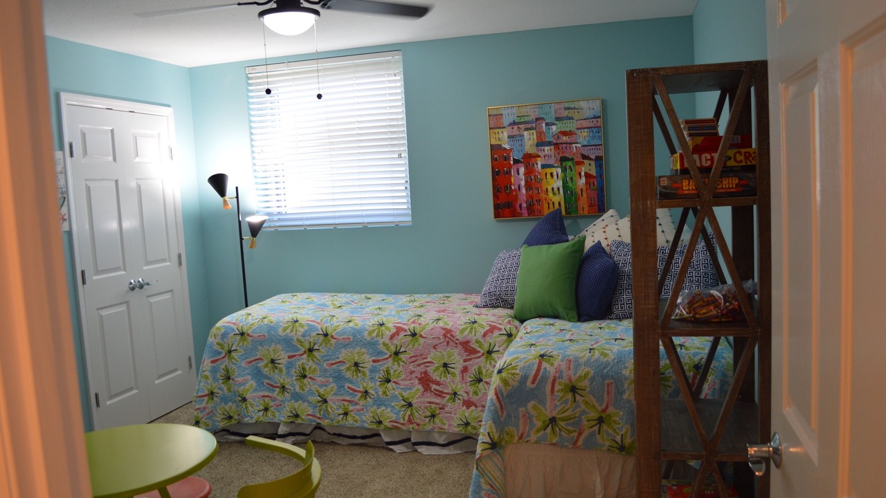 Photo of Others in Thomas Drive