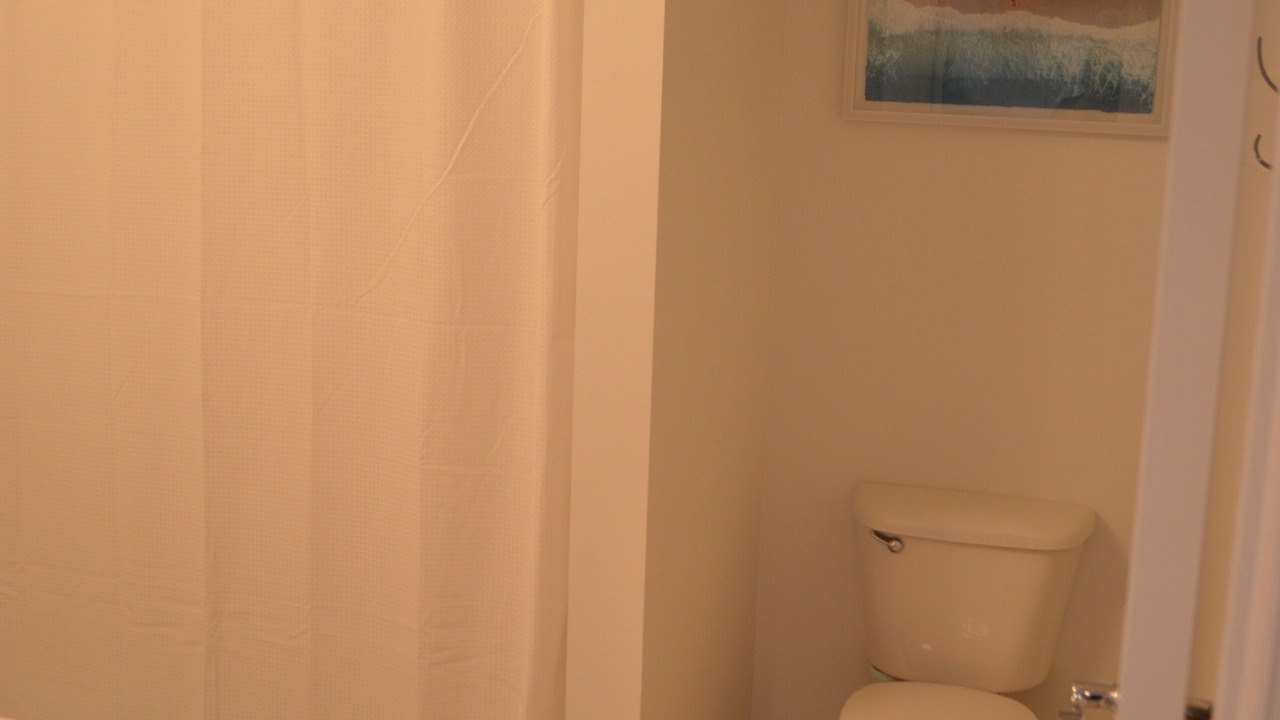 Photo of Bathroom in Thomas Drive