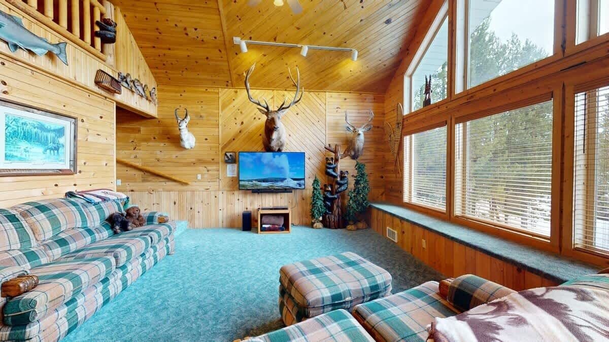 Photo of Bedroom in Island Park