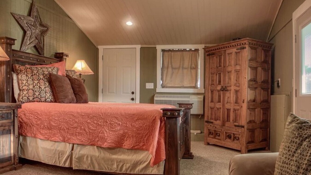 Photo of Bedroom in Fredericksburg
