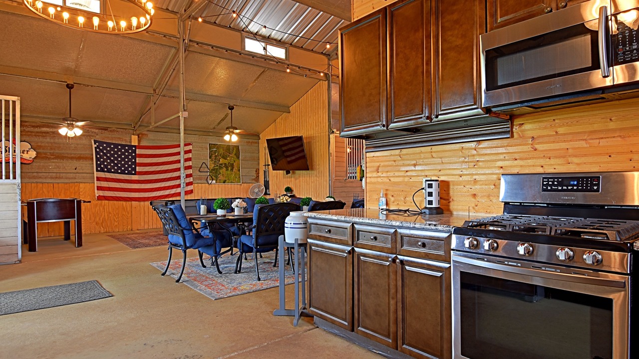 Photo of Kitchen in Waelder